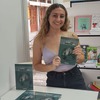 Ana Ortiz firma a viva voz su libro en Granada